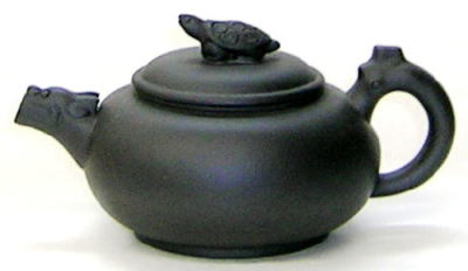 CT271.中国茶器　黒亀つまみ茶壺　30％引き