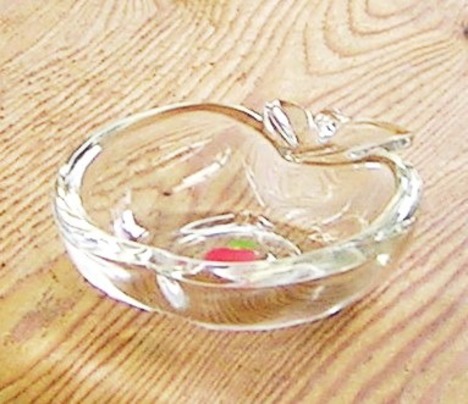 昭和レトロ SOGA リンゴ型ガラス小鉢ぺぺ【通販/曽我ガラス/ガラス食器