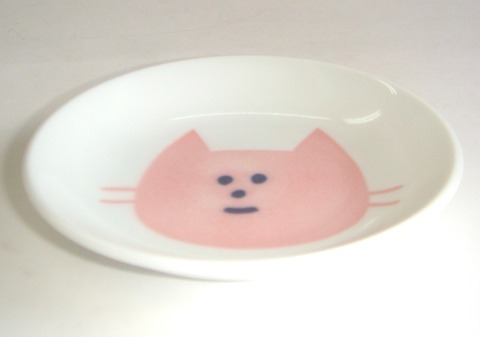 キッズネコこども用　小皿【ねこ/猫/特価/通販/子供食器/包装無料/大東亜】山口陶器店MNKUK30