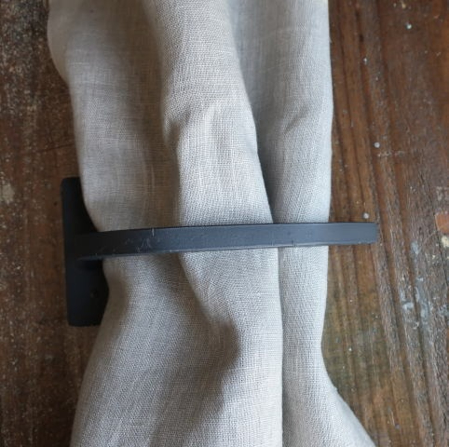 こだわりの素材アイアン カーテンフック ＜ Ruts