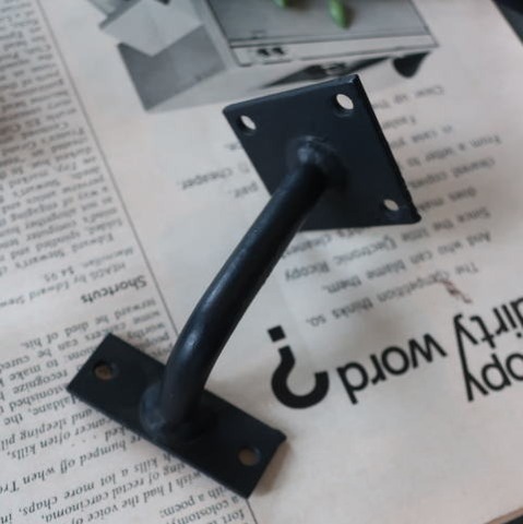 木製手すりのアイアン部材