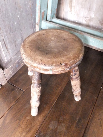 Small Low Stool - 小型スツール -