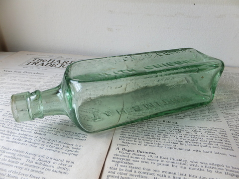 T＆H SMITH’S Bottles - ガラスボトル -