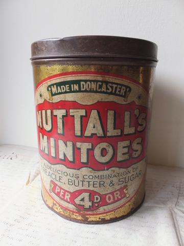 Nuttall’s Mintoes Tin - ティン缶 -